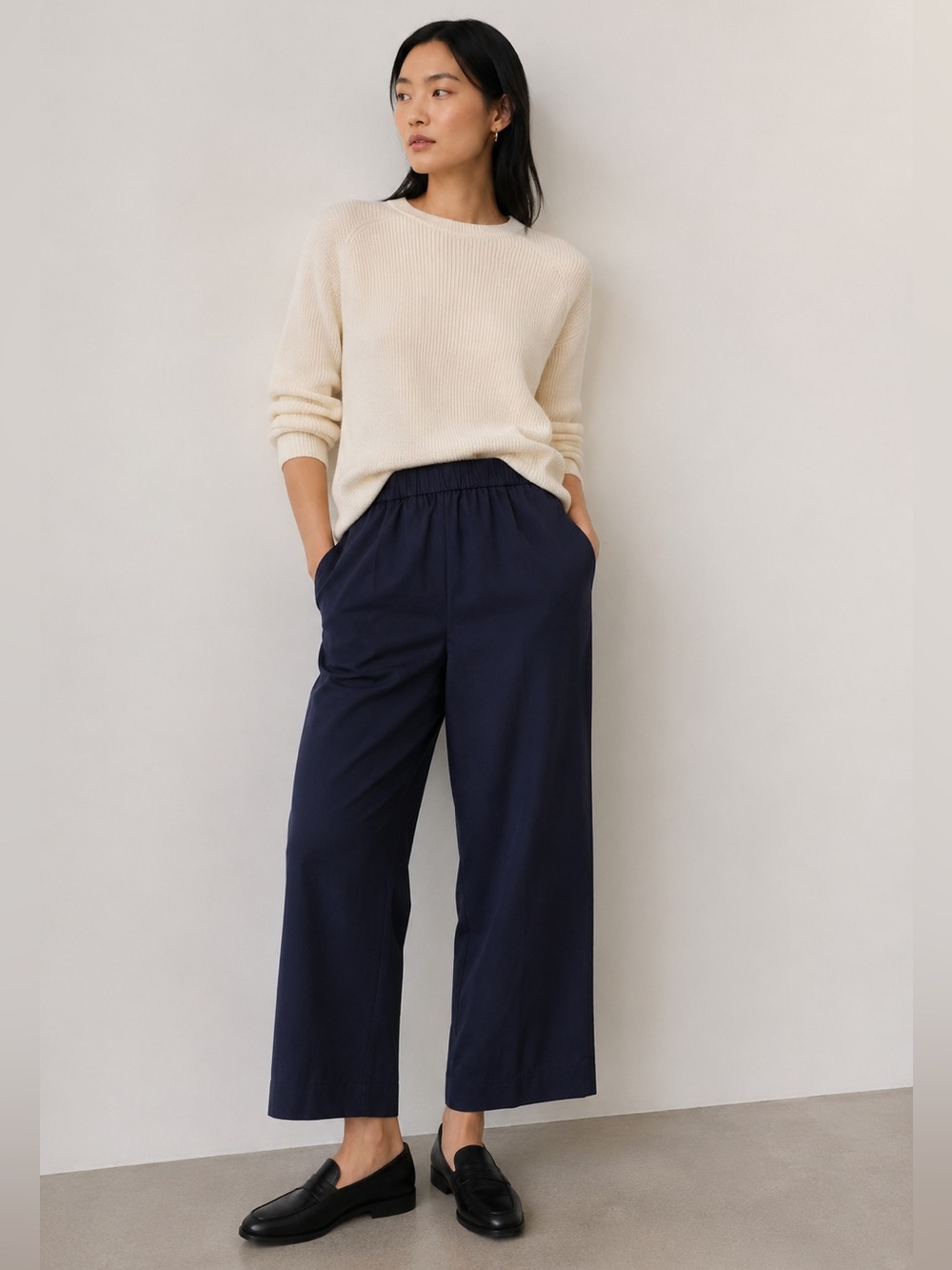 Everlane Organic Cotton Pull-On Pants – Navy – Size M